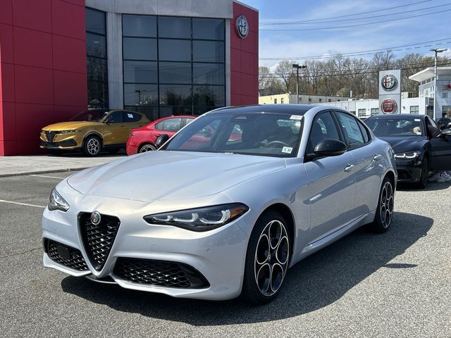 2025 ALFA ROMEO Giulia