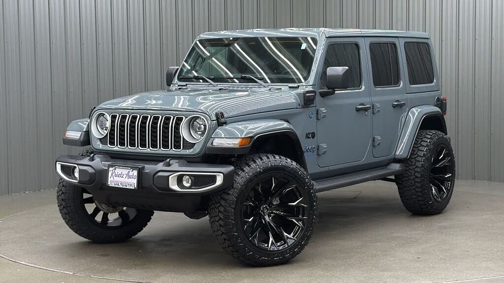 2025 JEEP Wrangler