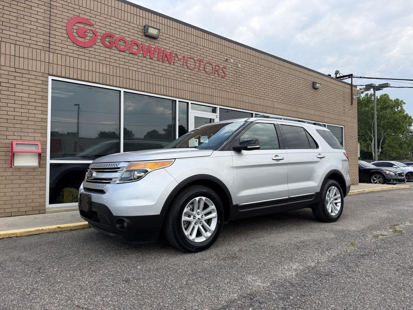 2015 FORD Explorer