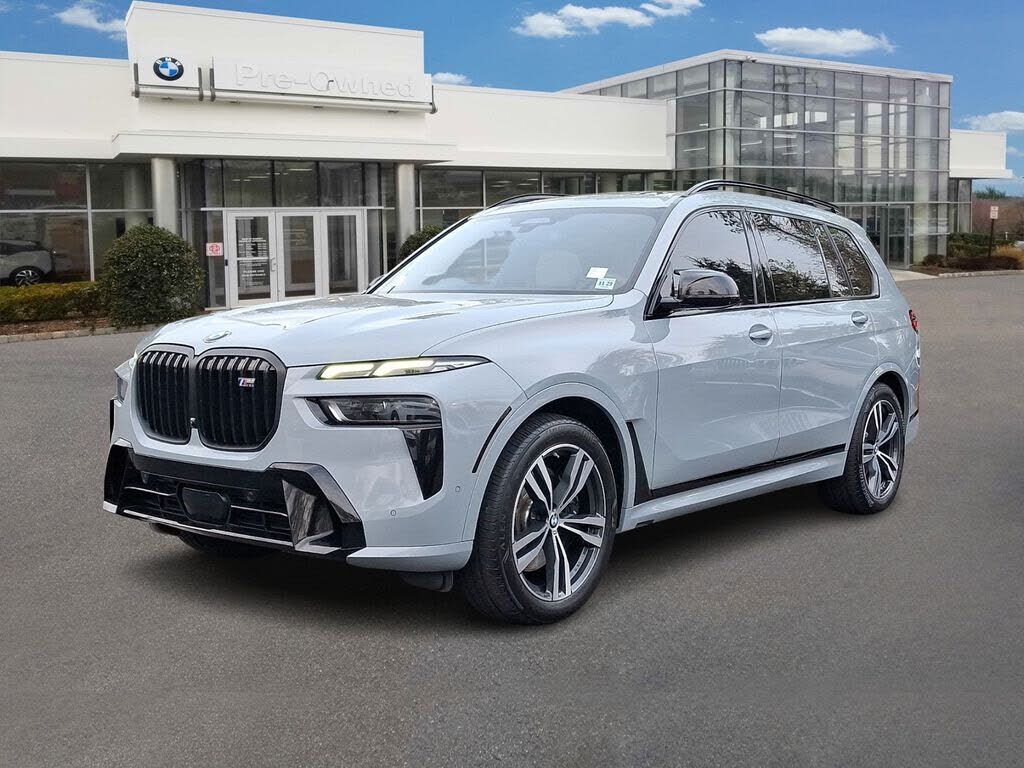 2024 BMW X7