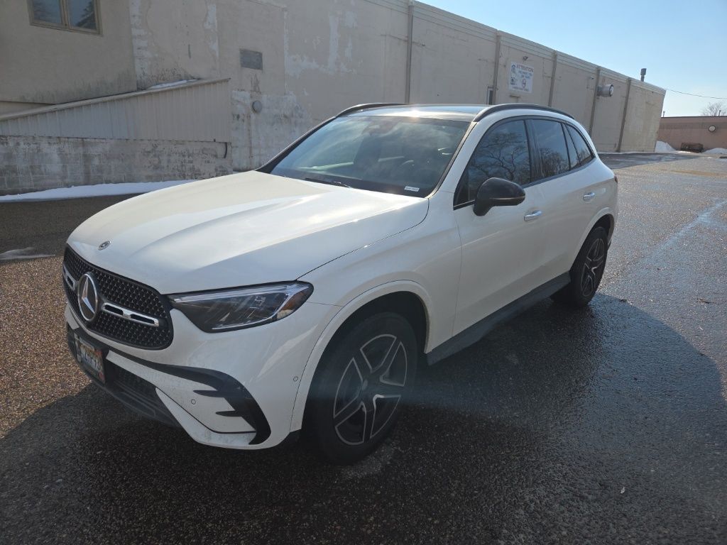 2023 MERCEDES-BENZ GLC-Class