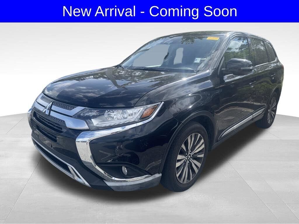 2020 MITSUBISHI Outlander