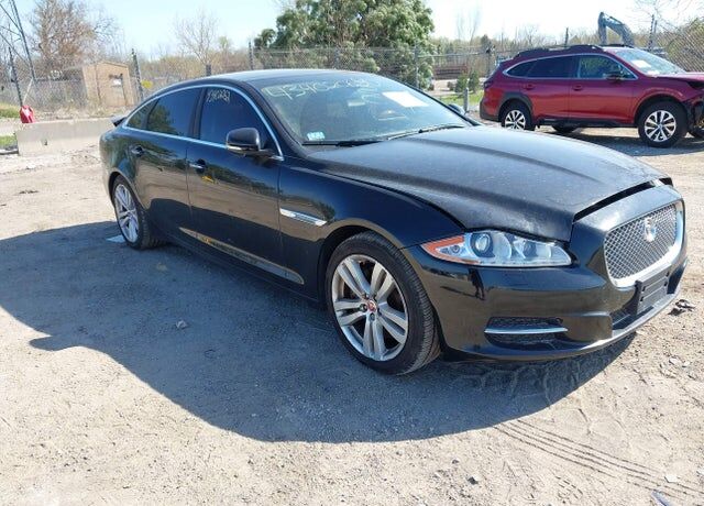 2015 JAGUAR XJ