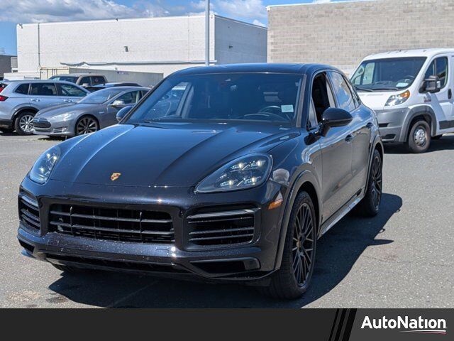 2021 PORSCHE Cayenne