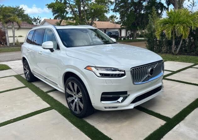 2024 VOLVO XC90