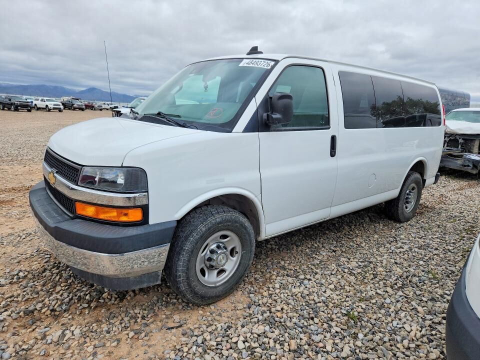 2020 CHEVROLET Express