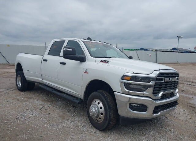 2025 RAM 3500