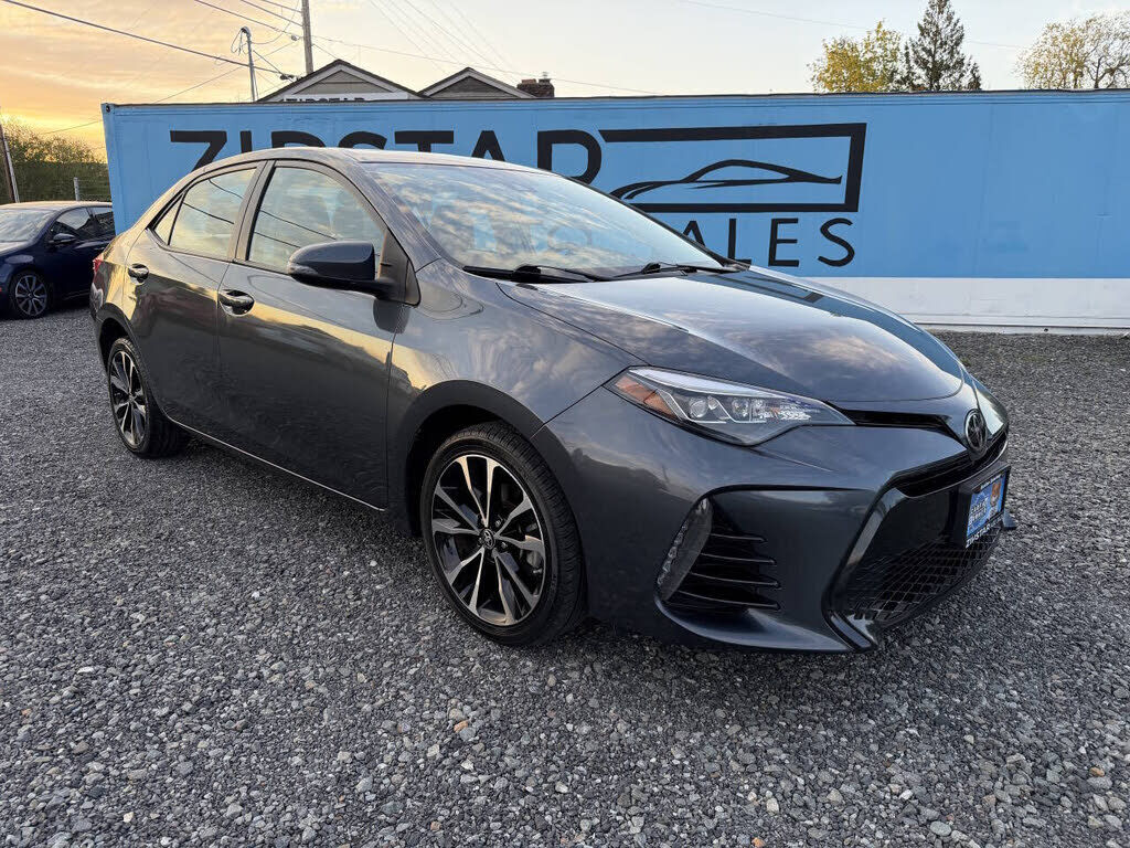 2017 TOYOTA Corolla