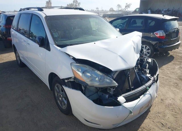 2007 TOYOTA Sienna