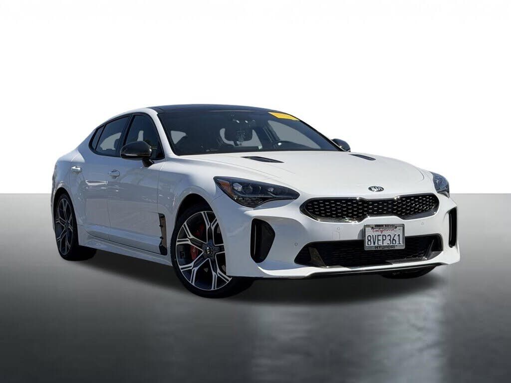 2021 KIA Stinger