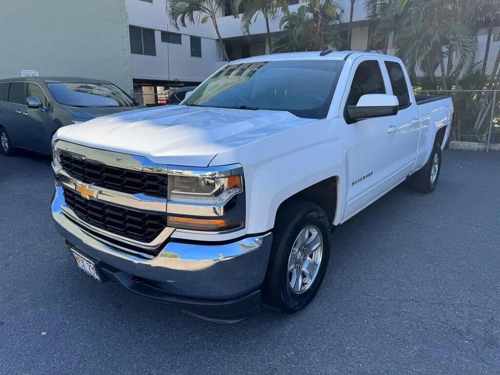 2018 CHEVROLET Silverado