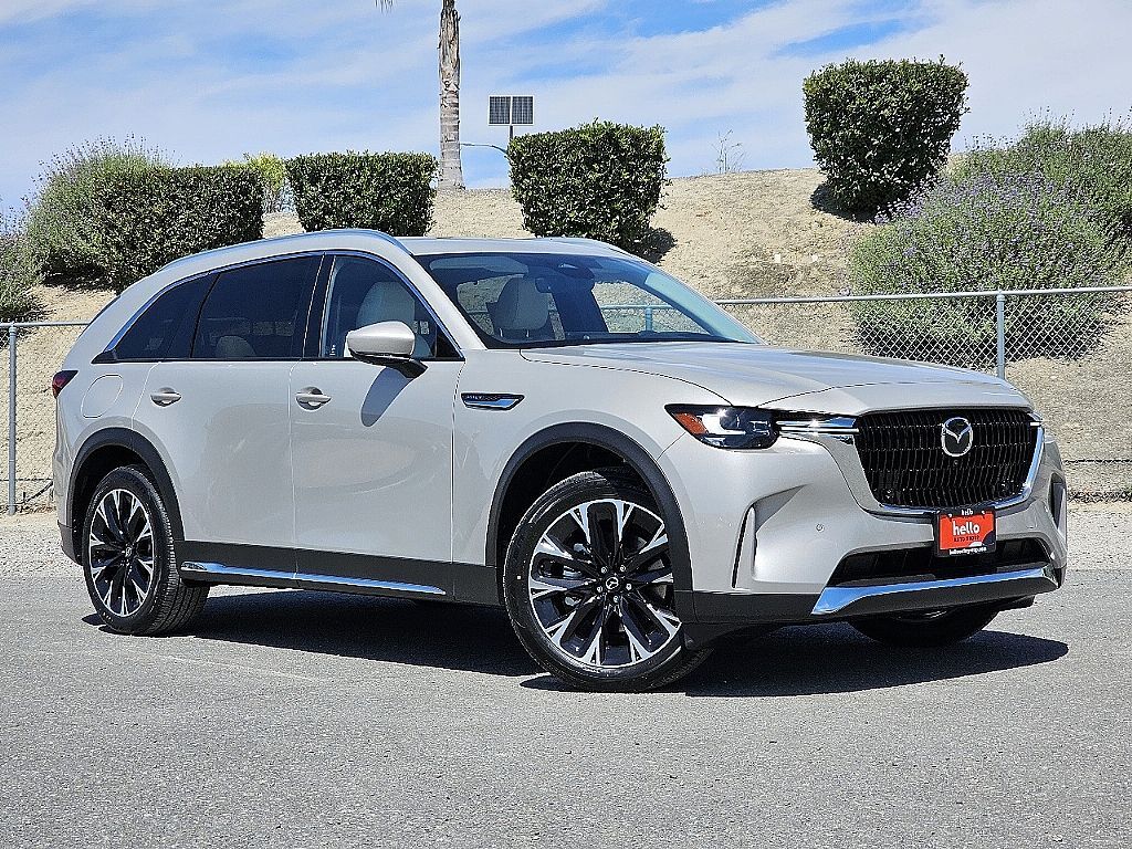 2026 MAZDA CX-90