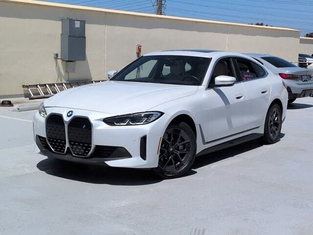 2023 BMW i4