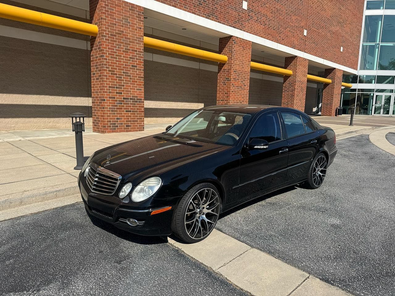 2008 MERCEDES-BENZ E-Class