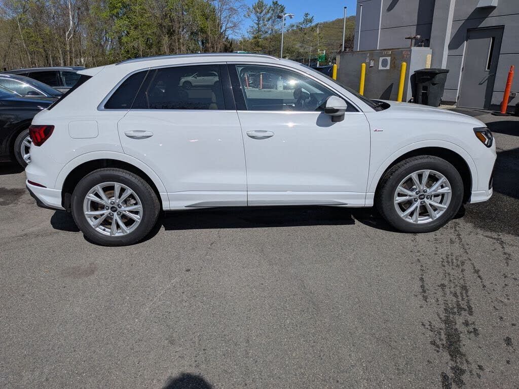 2025 Audi Q3