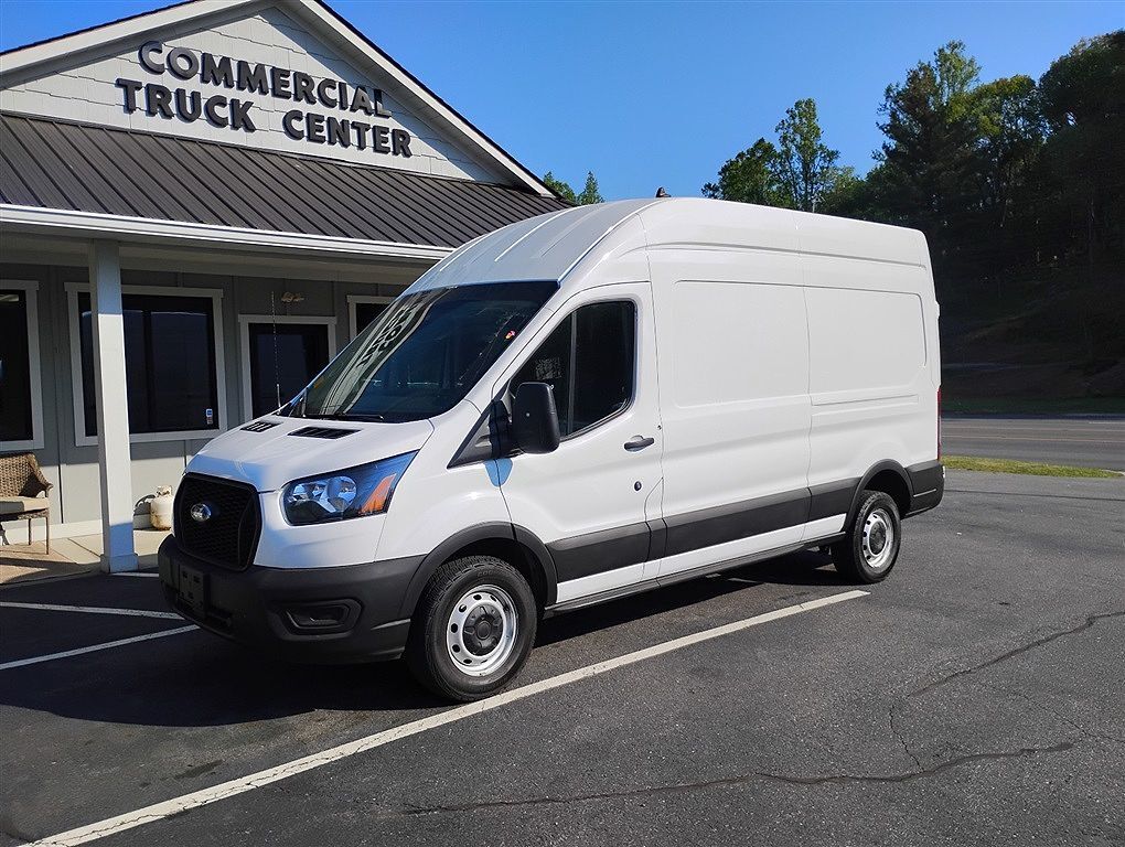 2023 FORD Transit
