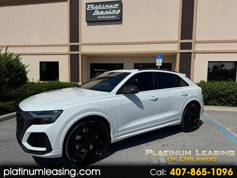 2022 AUDI RS Q8