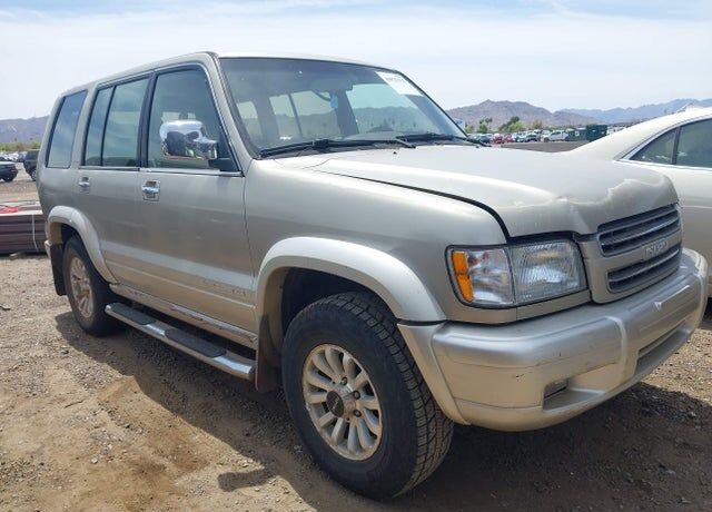 2002 ISUZU Trooper