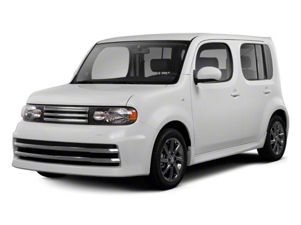 2013 NISSAN Cube