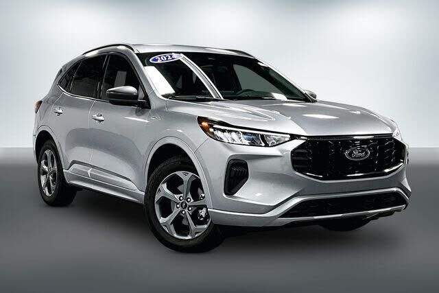 2024 FORD Escape
