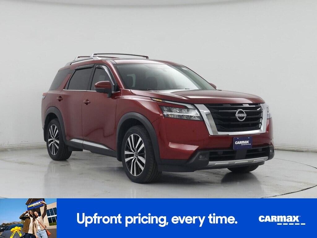 2023 NISSAN Pathfinder