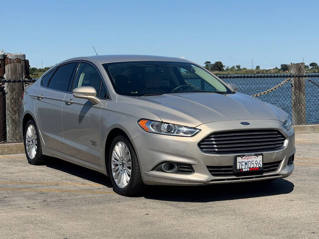 2015 FORD Fusion