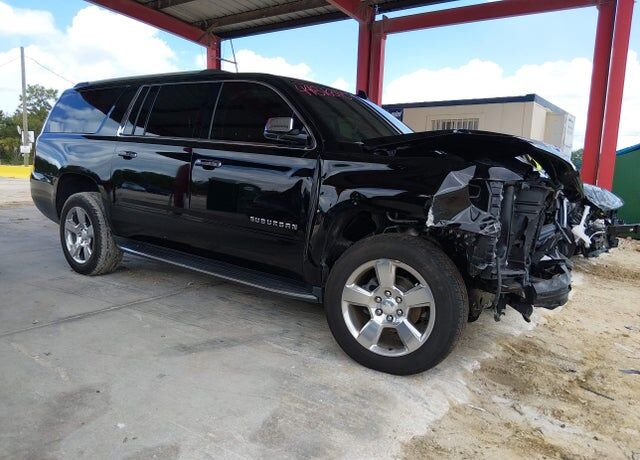 2017 CHEVROLET Suburban