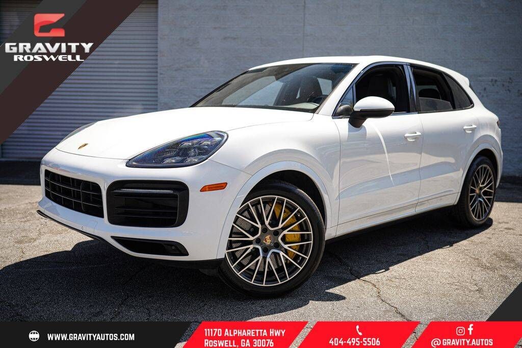 2019 PORSCHE Cayenne