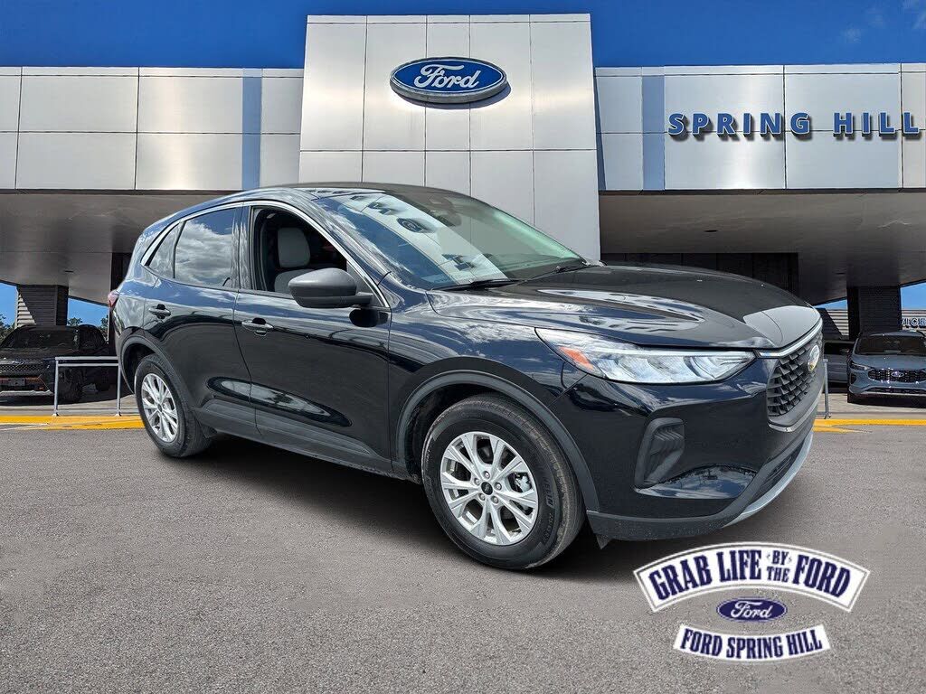 2024 FORD Escape