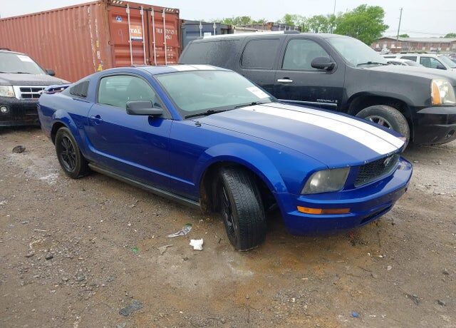 2005 FORD Mustang