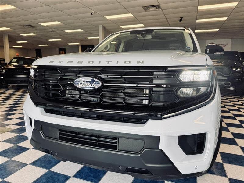 2025 FORD Expedition