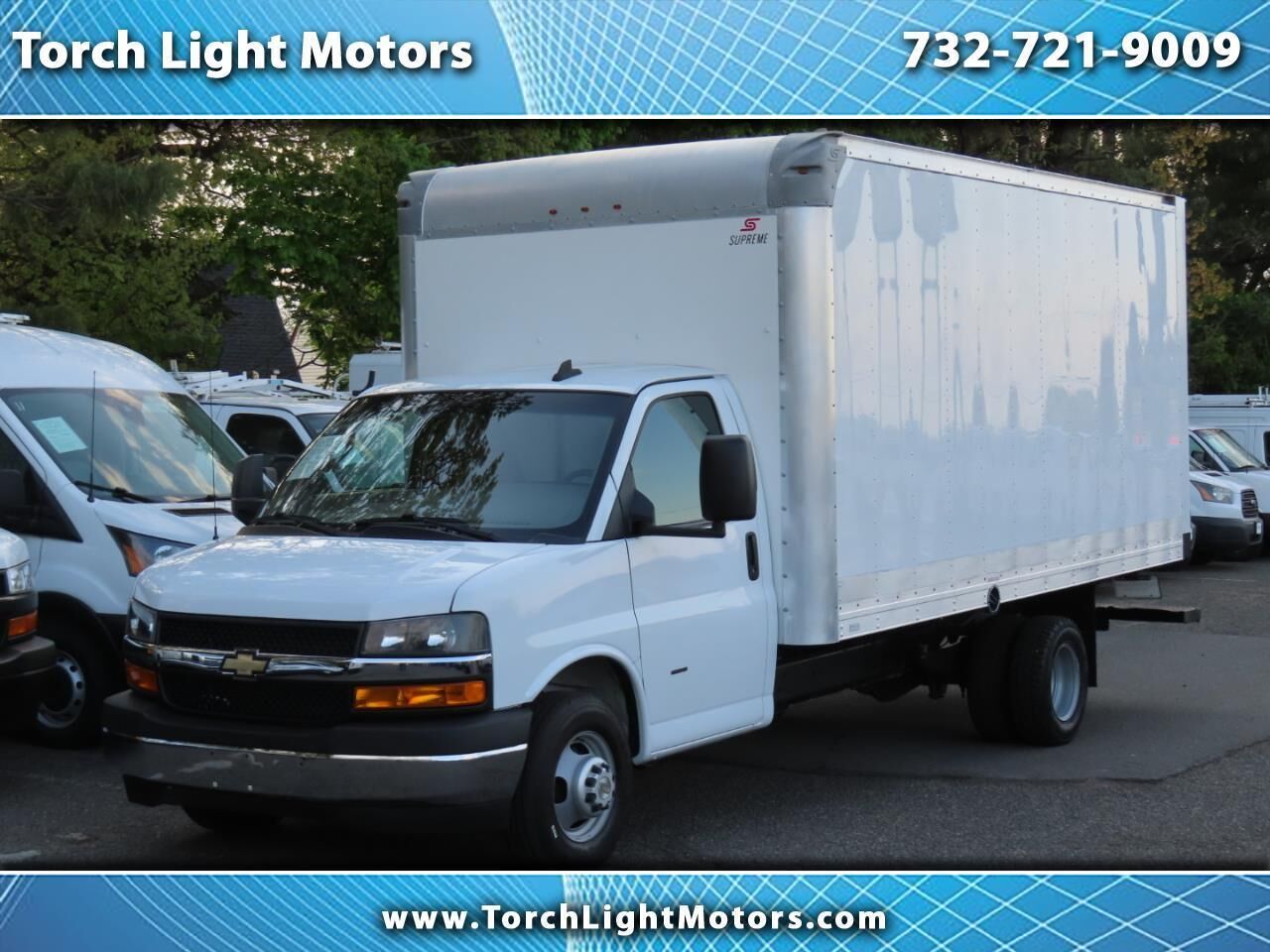 2022 CHEVROLET Express