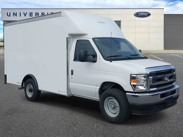 2026 FORD E-350