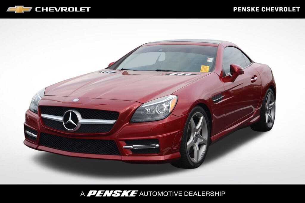 2016 MERCEDES-BENZ SLK-Class