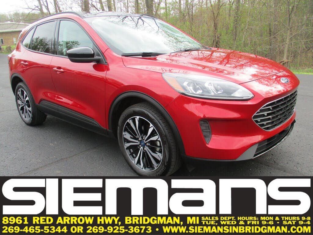 2022 FORD Escape
