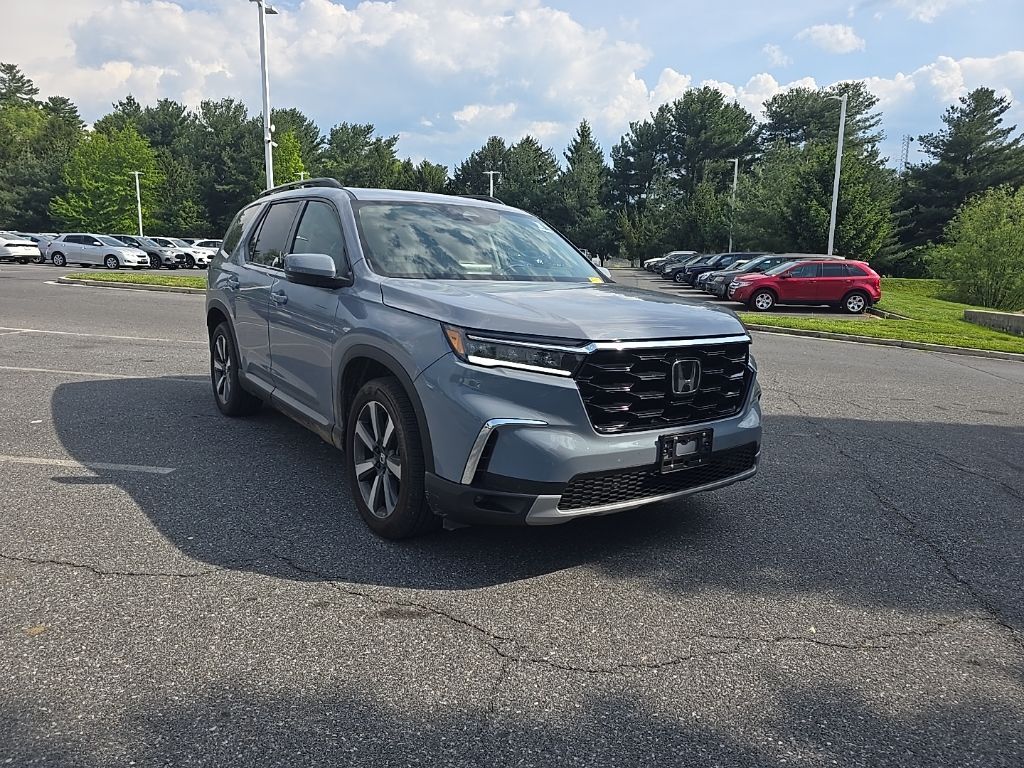 2025 HONDA Pilot