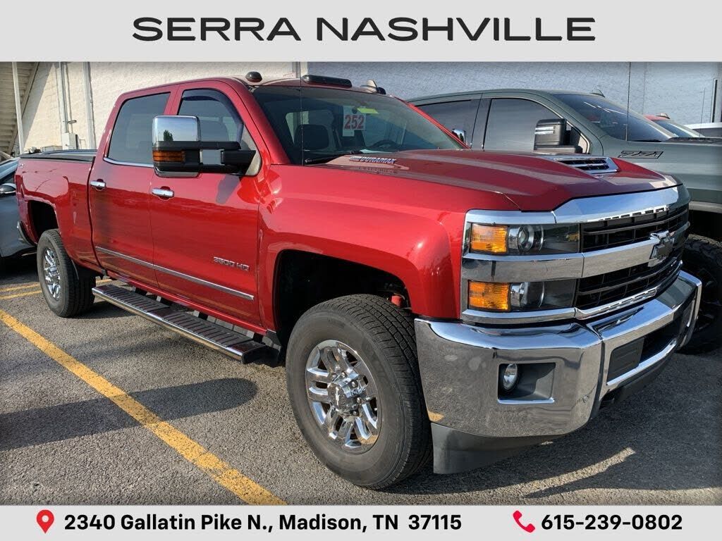 2018 CHEVROLET Silverado