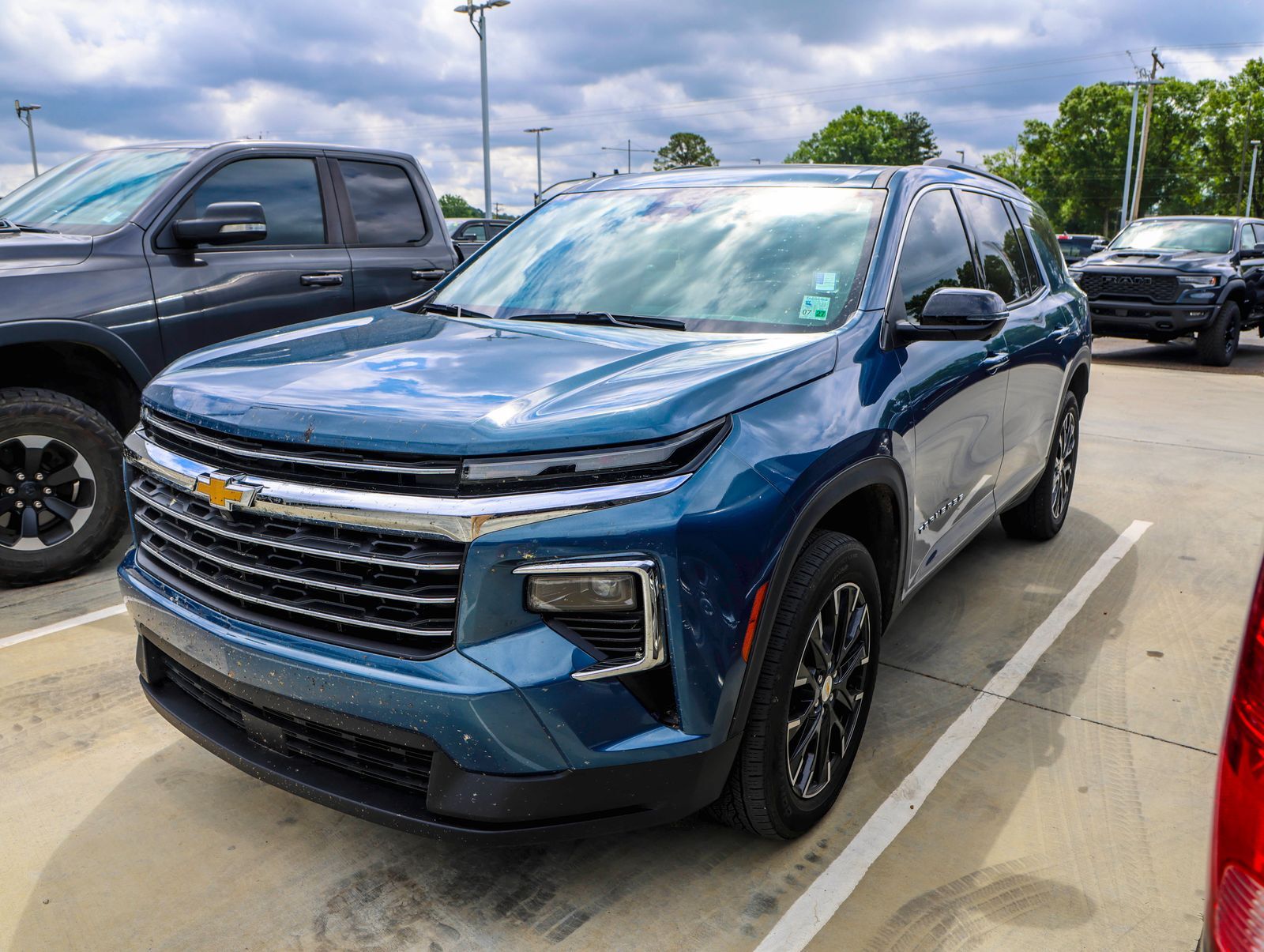 2024 CHEVROLET Traverse