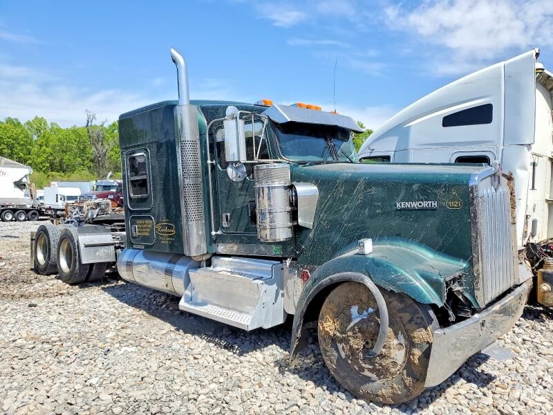 2013 KENWORTH W9 Series