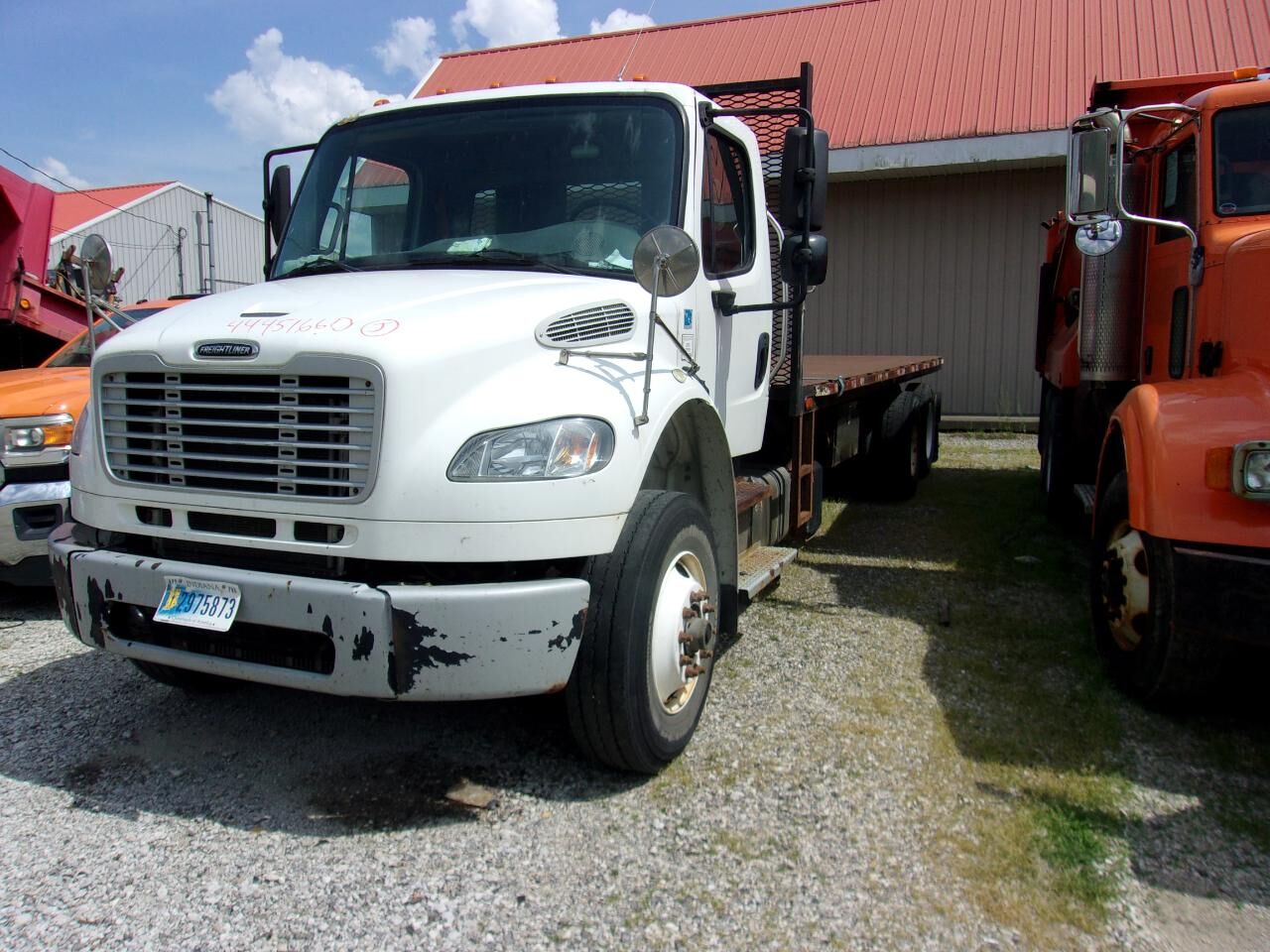 2016 FREIGHTLINER M2