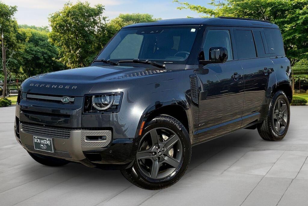 2021 LAND ROVER Defender