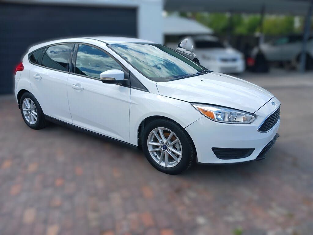 2017 FORD Focus