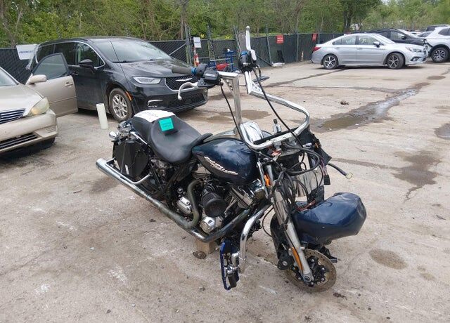 2009 HARLEY DAVIDSON Street Glide