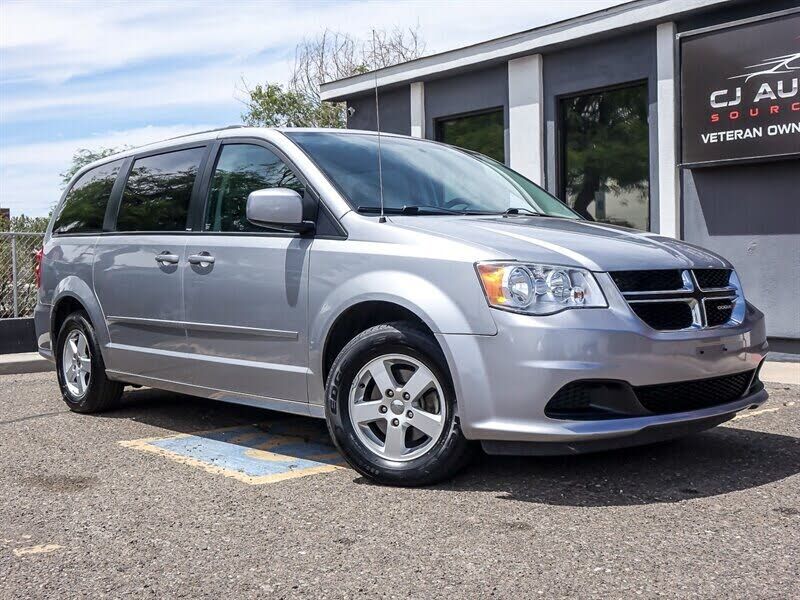 2013 DODGE Grand Caravan