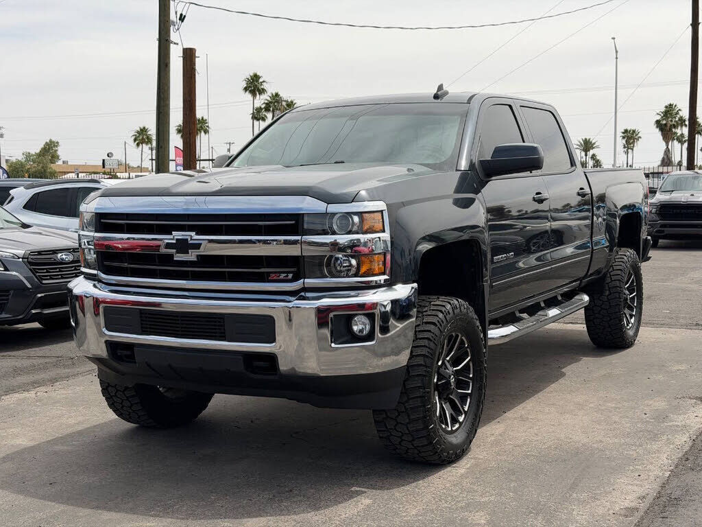 2018 CHEVROLET Silverado