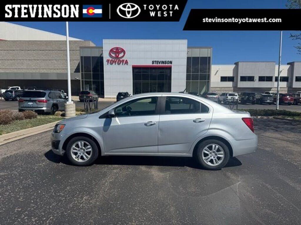 2013 CHEVROLET Sonic