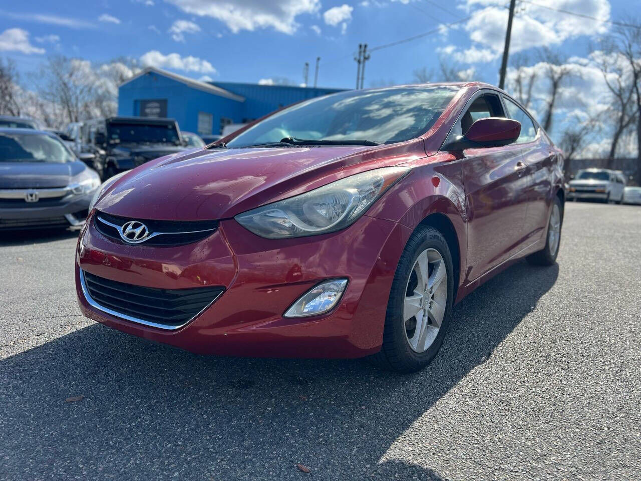 2012 HYUNDAI Elantra