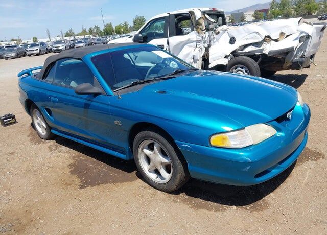 1995 FORD Mustang