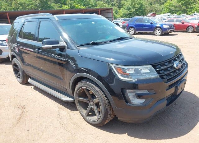 2017 FORD Explorer