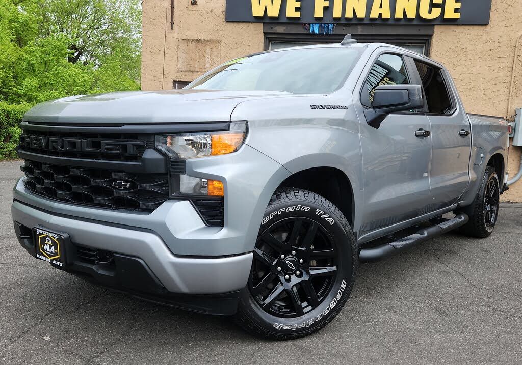 2023 CHEVROLET Silverado